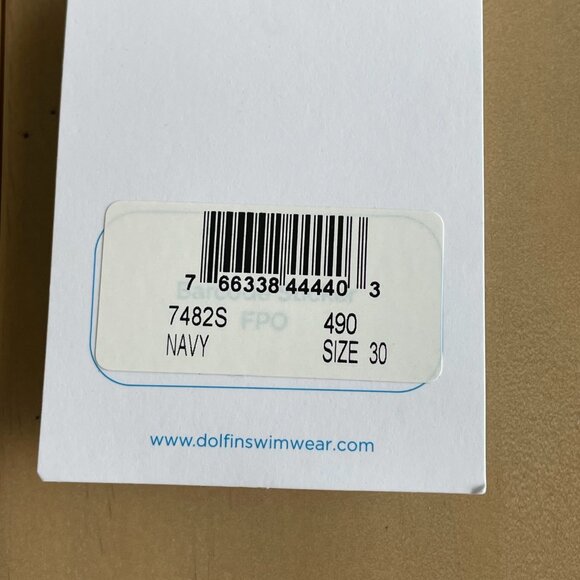 NEW Dolfin Size 30 Swimwear Athletic One Piece Swimsuit Racerback Straps Keyhole - Picture 6 of 10